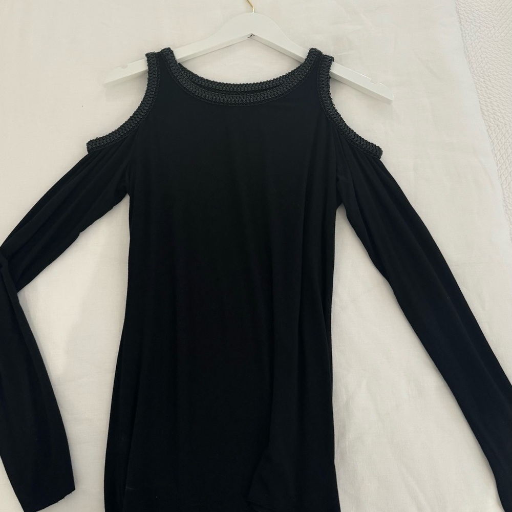 Bailey44 black top with shoulder cut out and leather detail